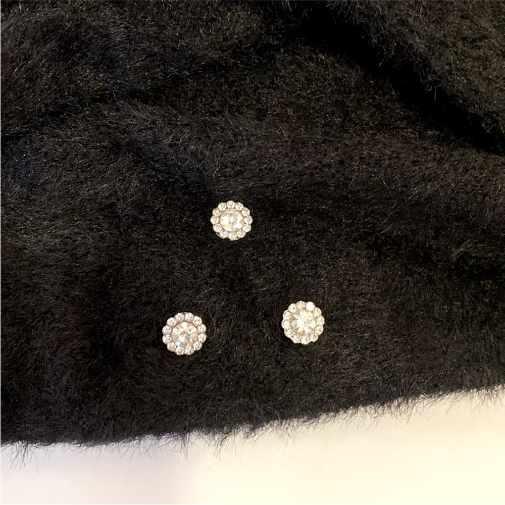 Karl Lagerfeld Paris Jewelry Box Loop Infinity Scarf Black New - Picture 6 of 10